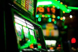 Tampilan promosi menarik setiabet dengan bonus sportsbook dan slot online
